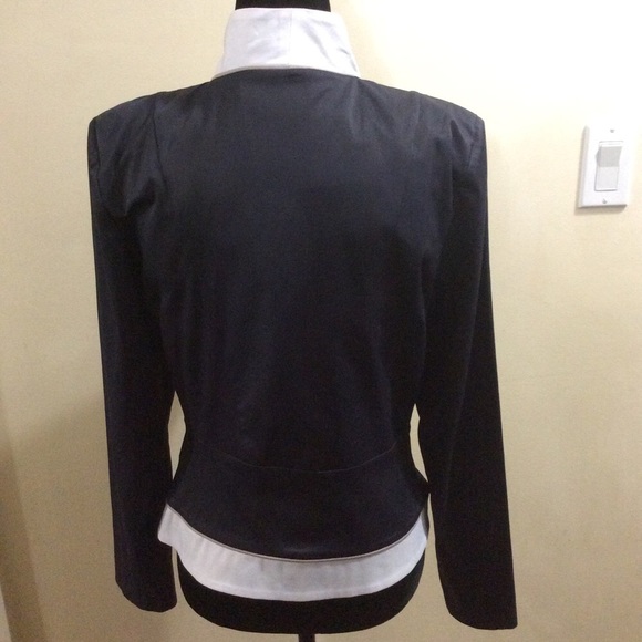 💖NWOT São Paulo Netherlands designed blazer💖 - Picture 4 of 10